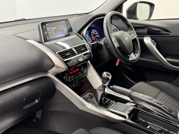 2025 Mitsubishi Eclipse Cross
