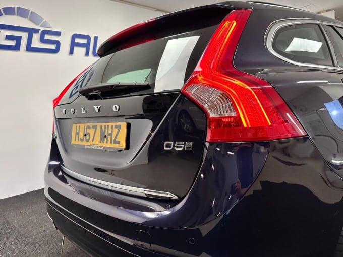 2025 Volvo V60