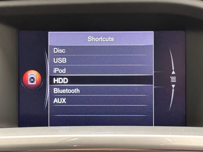 2025 Volvo V60
