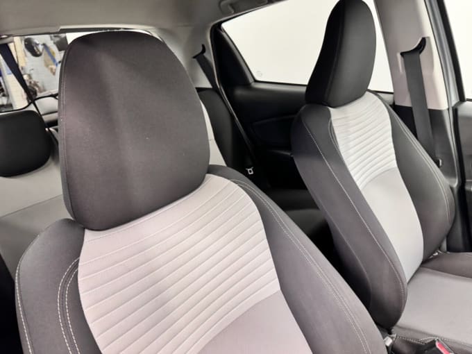 2025 Toyota Yaris