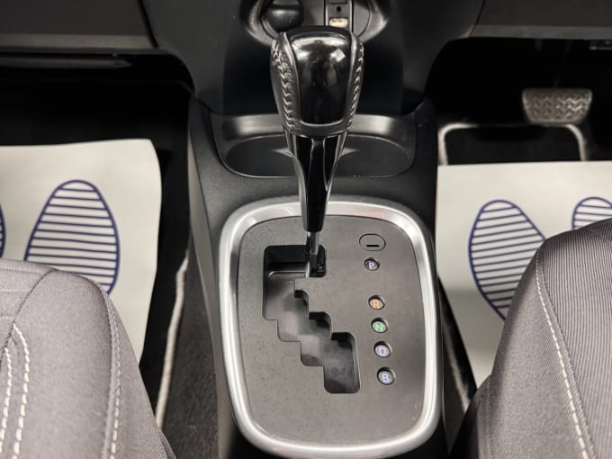 2025 Toyota Yaris