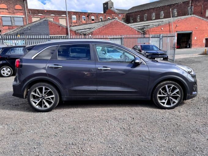 2025 Kia Niro