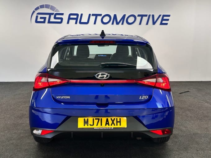 2025 Hyundai I20