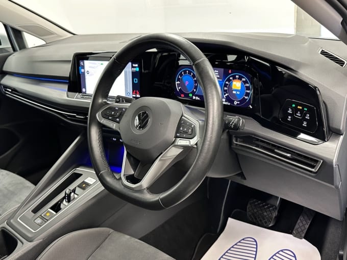 2025 Volkswagen Golf