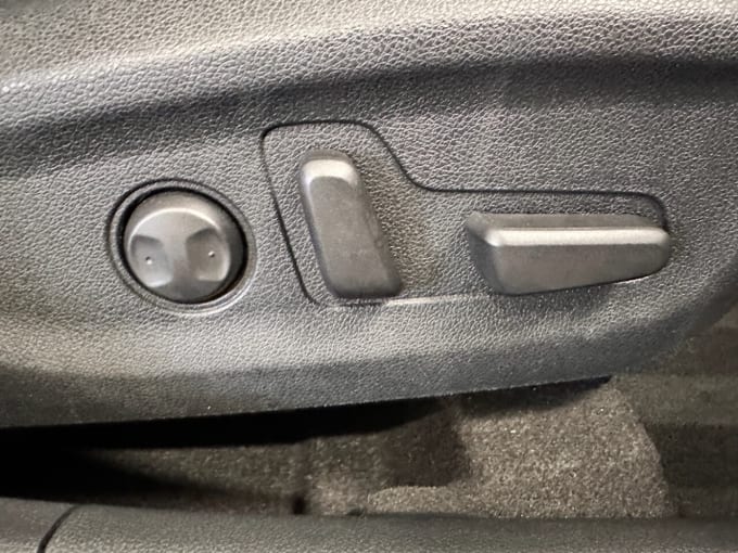 2025 Kia Niro