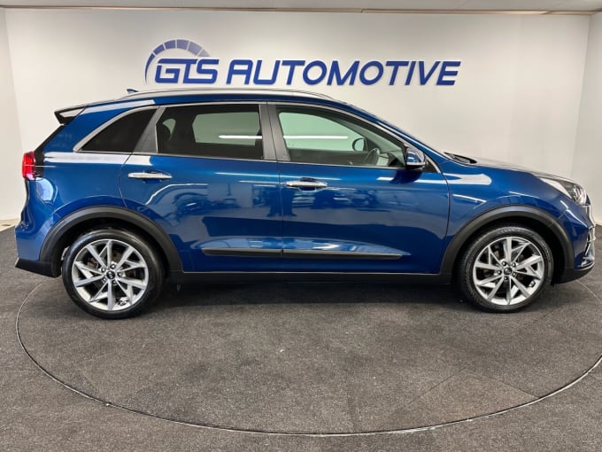 2025 Kia Niro