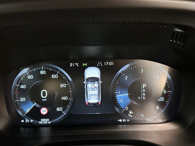 2025 Volvo Xc60