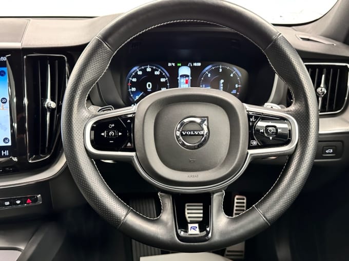 2025 Volvo Xc60
