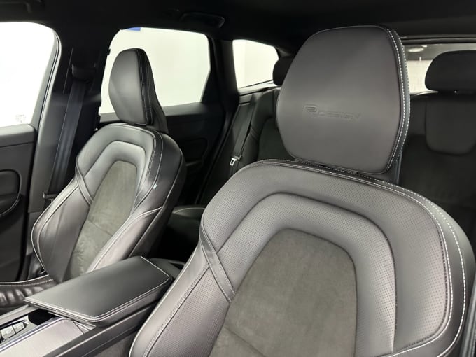 2025 Volvo Xc60