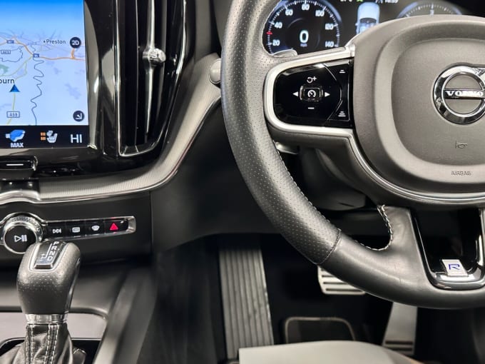 2025 Volvo Xc60