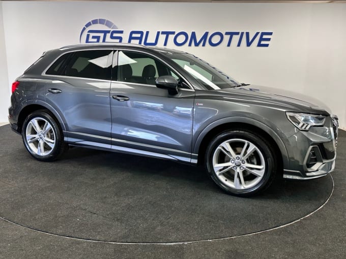 2025 Audi Q3