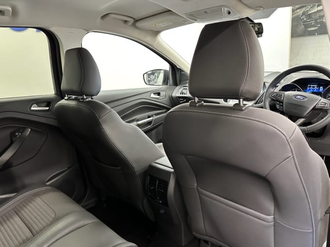 2025 Ford Kuga