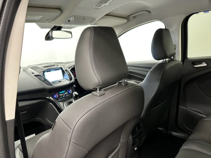 2025 Ford Kuga