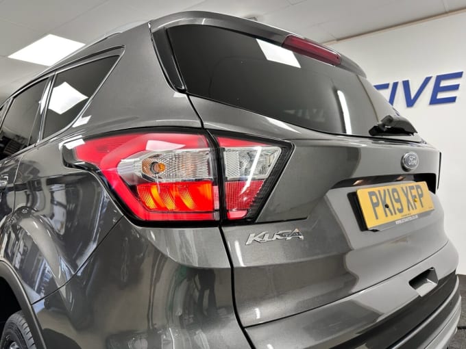2025 Ford Kuga