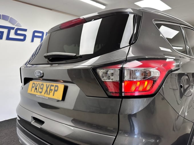 2025 Ford Kuga