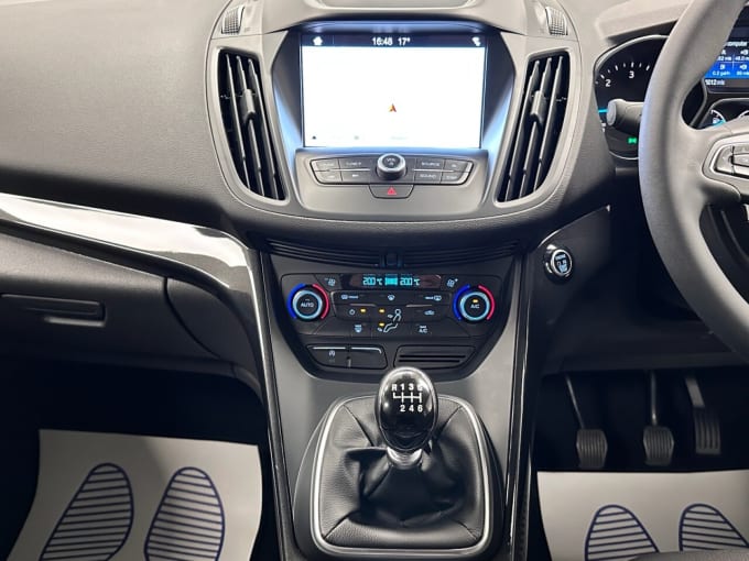 2025 Ford Kuga