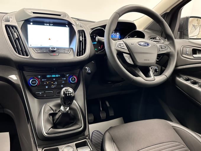 2025 Ford Kuga