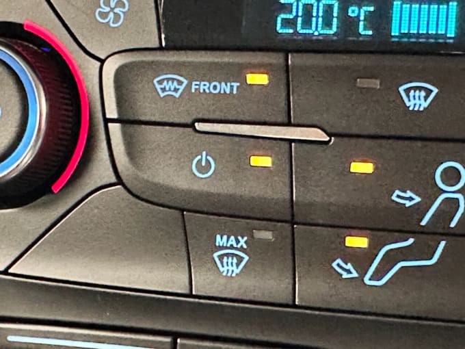 2025 Ford Kuga