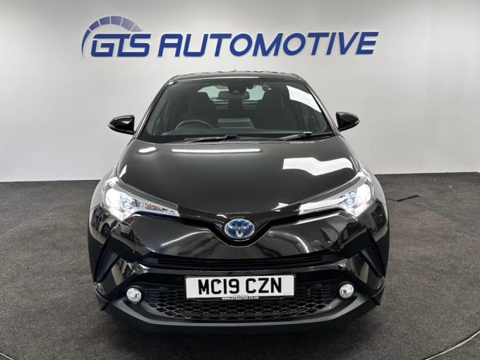 2025 Toyota C-hr