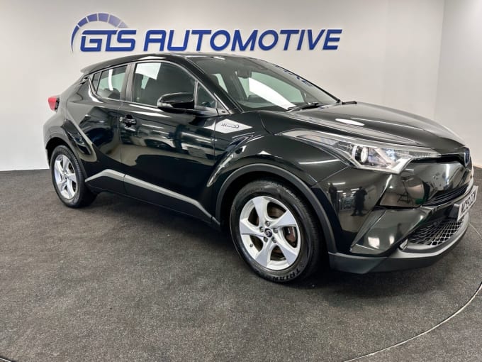 2025 Toyota C-hr