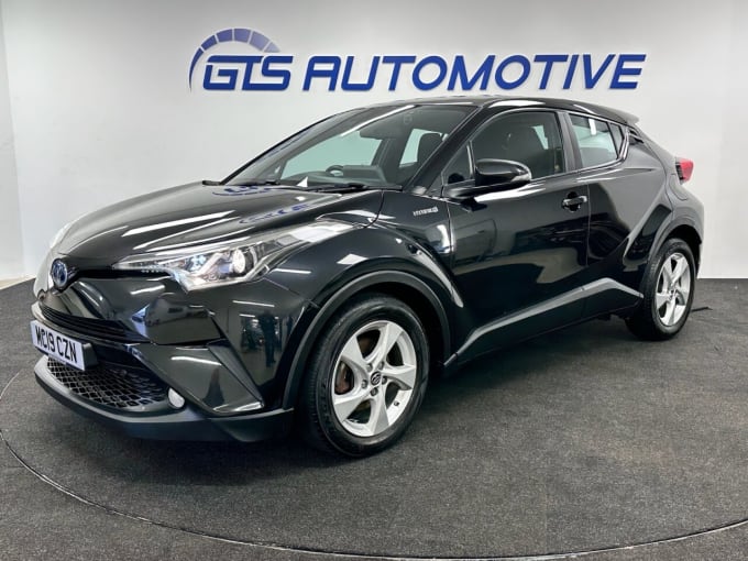 2025 Toyota C-hr