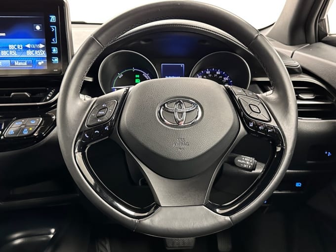 2025 Toyota C-hr