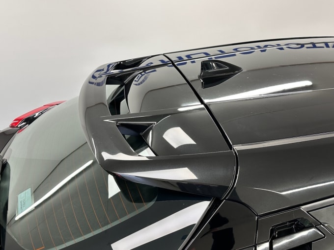 2025 Toyota C-hr