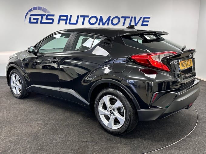 2025 Toyota C-hr
