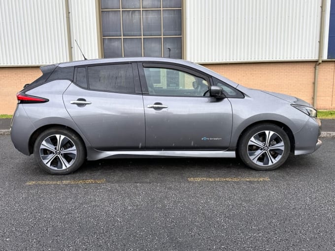 2025 Nissan Leaf