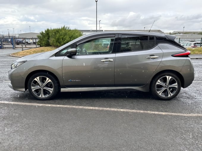 2025 Nissan Leaf