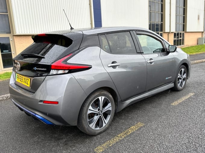2025 Nissan Leaf