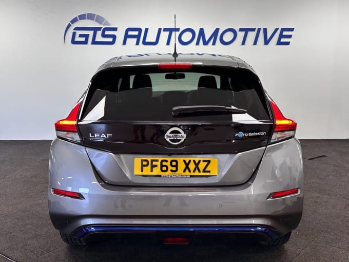 2025 Nissan Leaf