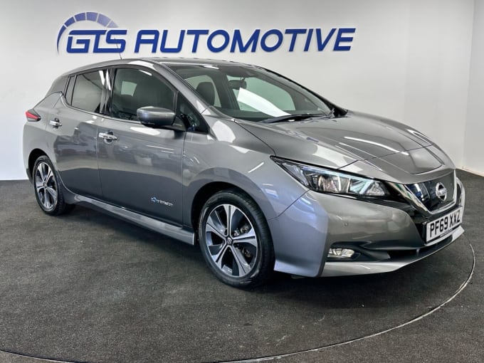 2025 Nissan Leaf