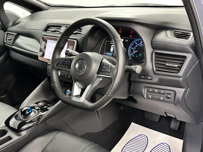 2025 Nissan Leaf