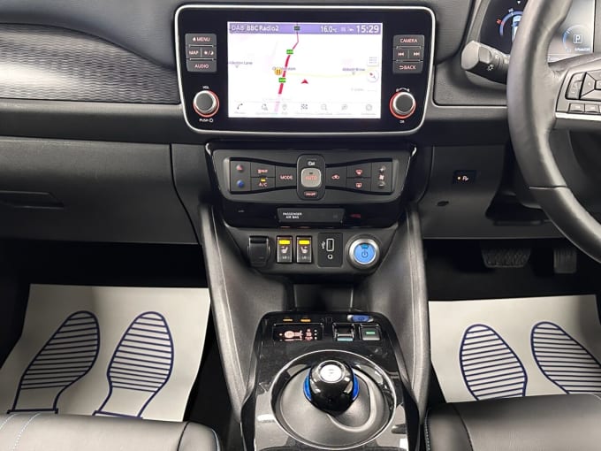 2025 Nissan Leaf