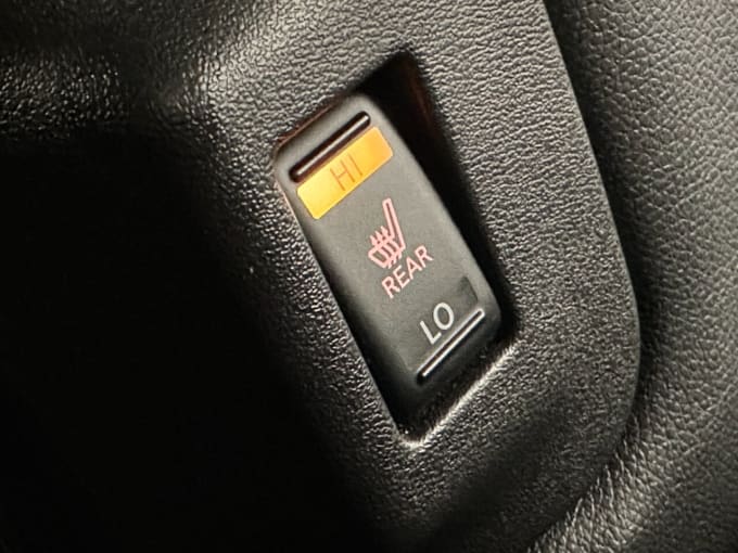 2025 Nissan Leaf