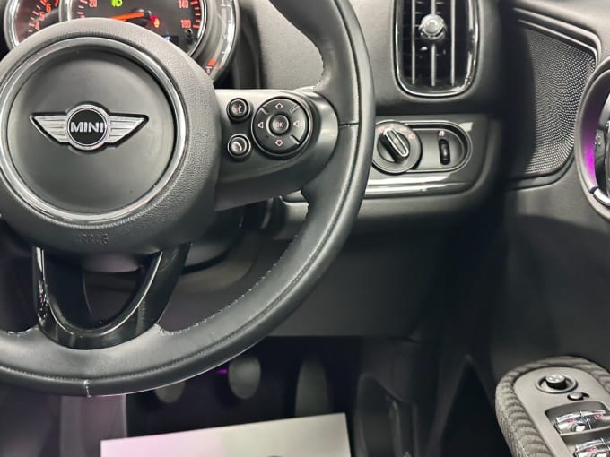 2025 Mini Countryman