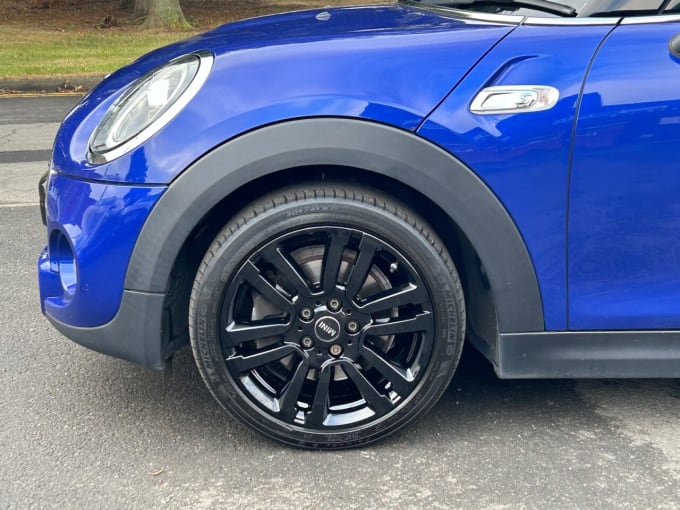 2024 Mini Hatch Cooper