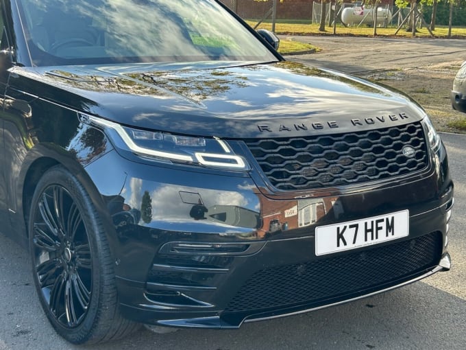 2025 Land Rover Range Rover Velar