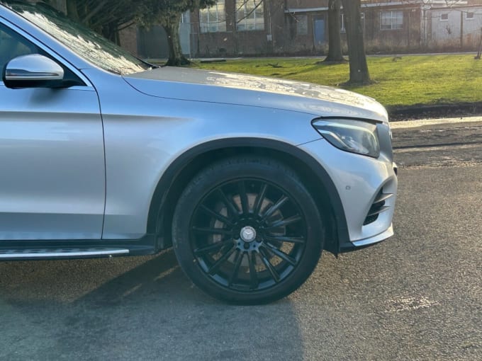 2025 Mercedes-benz Glc