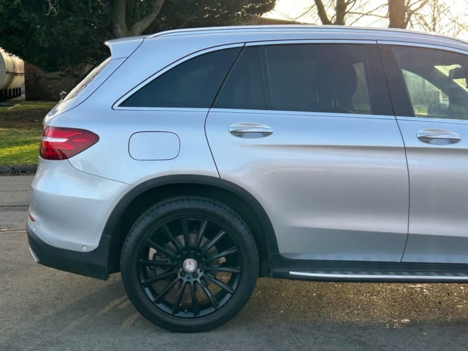 2025 Mercedes-benz Glc