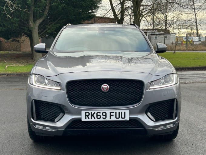 2025 Jaguar F-pace