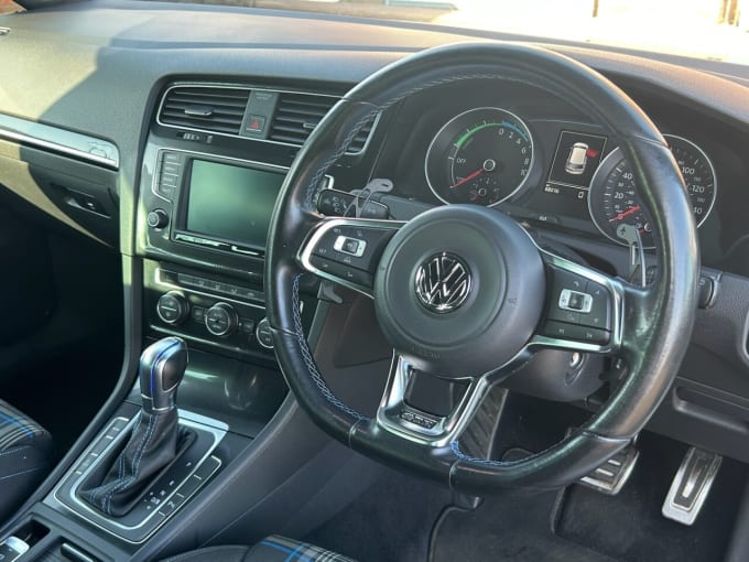 2025 Volkswagen Golf