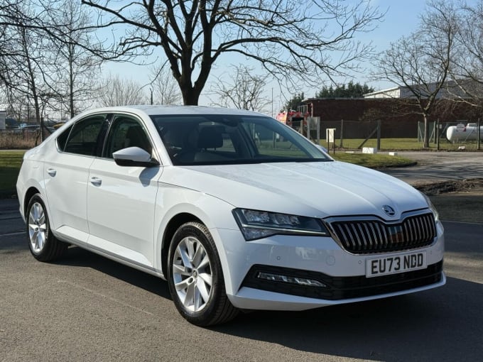 2025 Skoda Superb