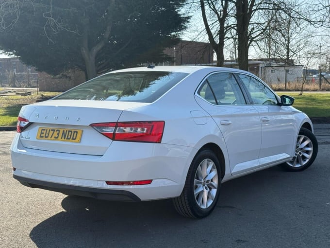 2025 Skoda Superb