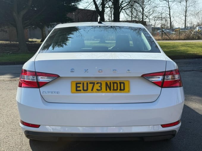 2025 Skoda Superb