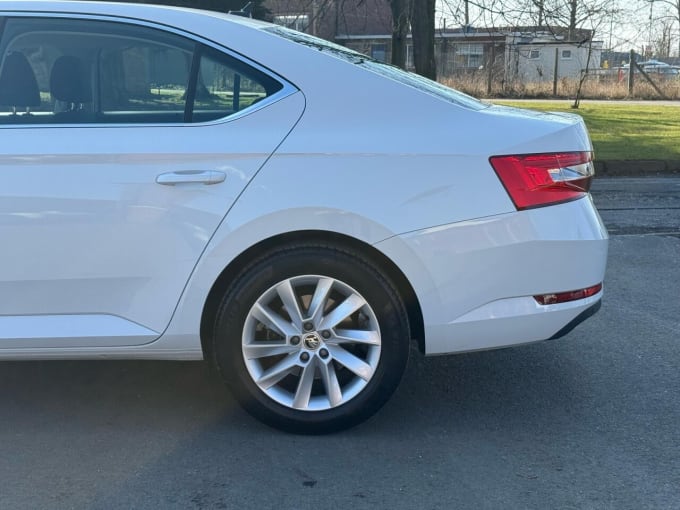 2025 Skoda Superb
