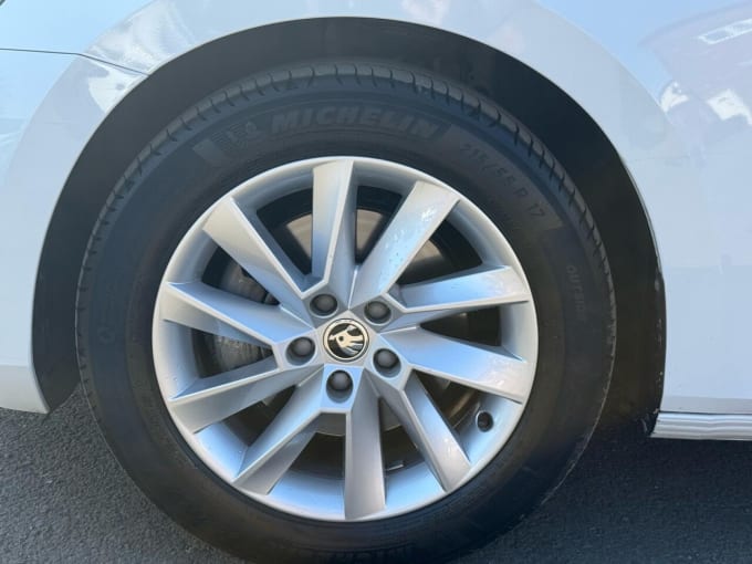 2025 Skoda Superb