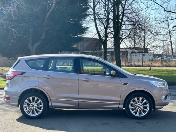 2025 Ford Kuga