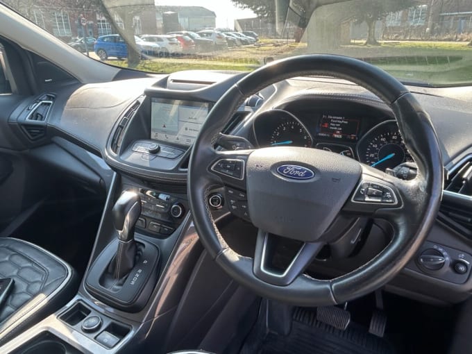 2025 Ford Kuga